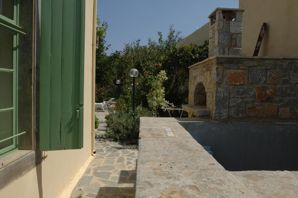 Archontiko Spiti Villa Neápolis Buitenkant foto